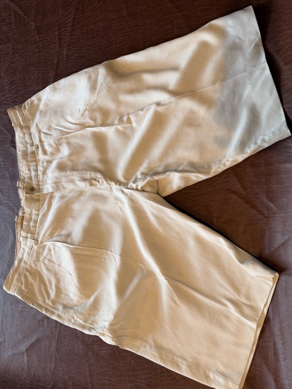 Tommy Bahama Men's Athletic Shorts in Cream